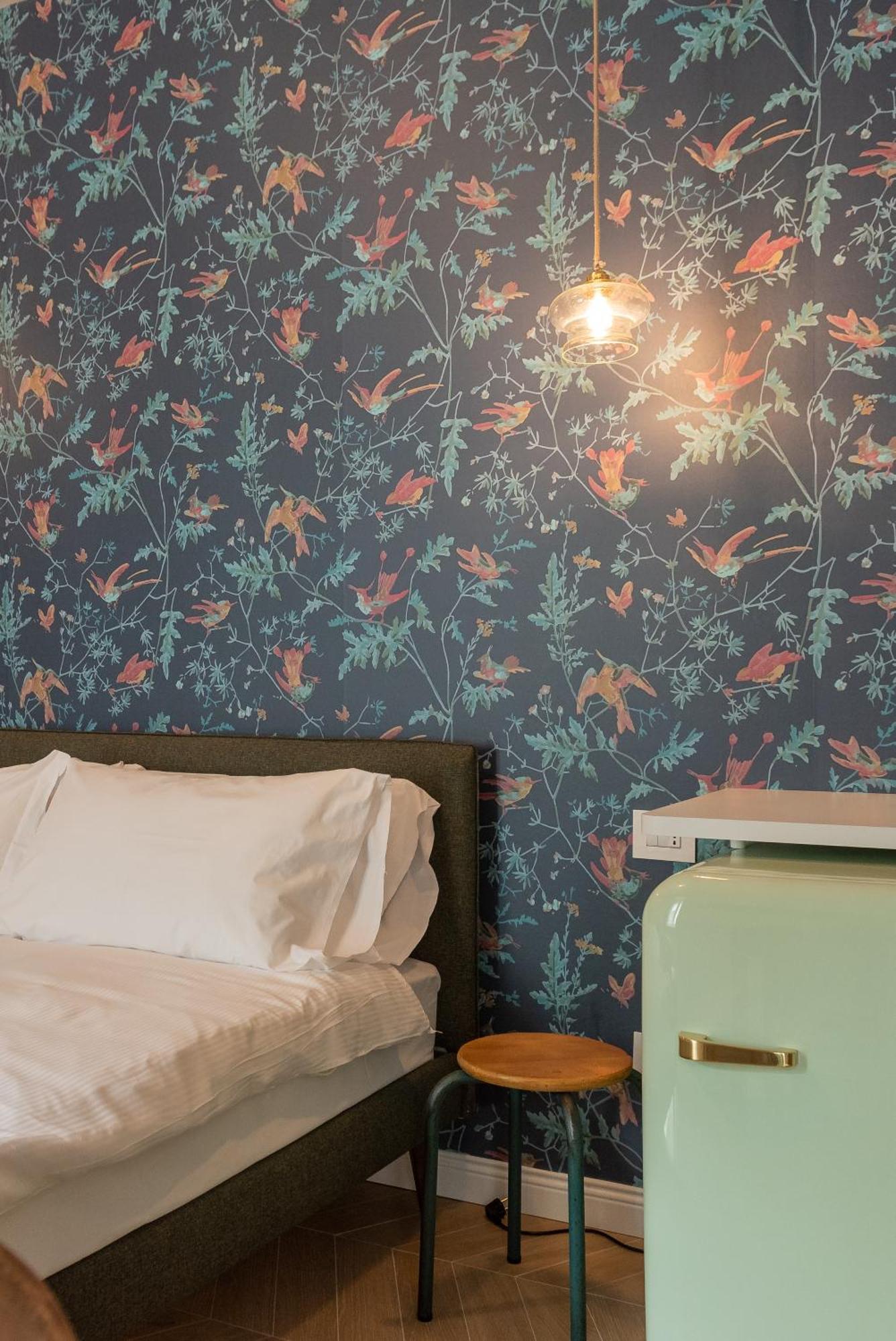 Regina Boutique Suites Триест Экстерьер фото